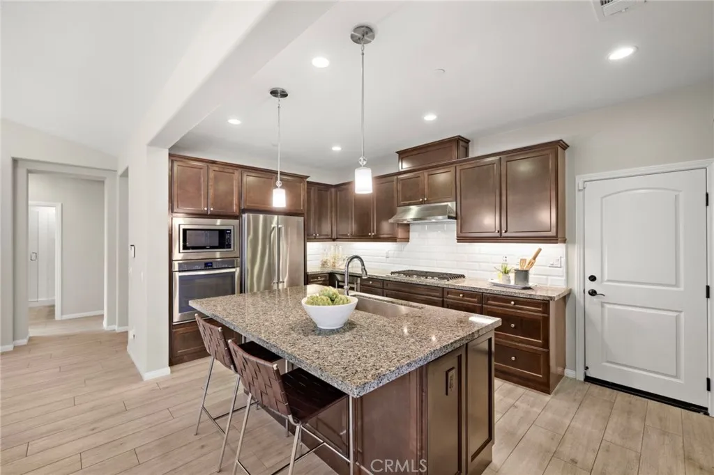 88 Cerrero Court, Rancho Mission Viejo, California 92694 home-pic-18
