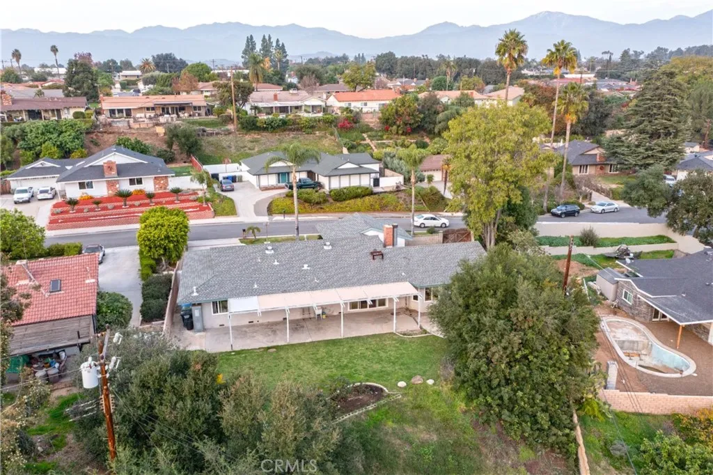 19844 Squire, Covina, California 91724 home-pic-49