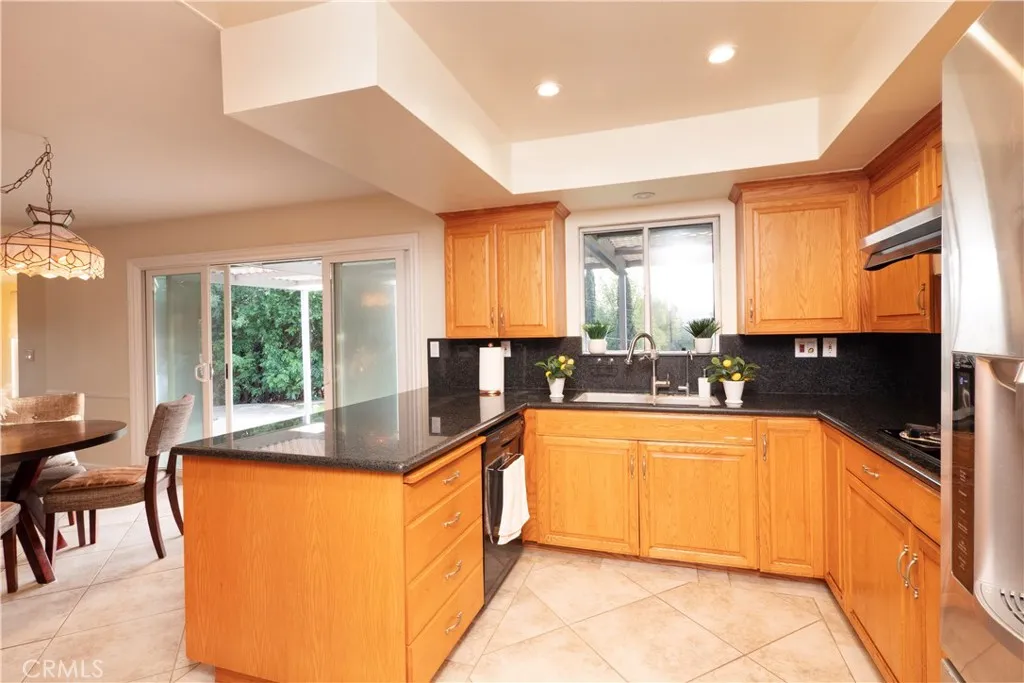 19844 Squire, Covina, California 91724 home-pic-13