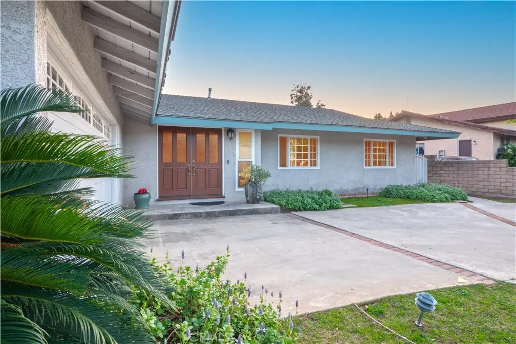 19844 Squire, Covina, California 91724 home-pic-3