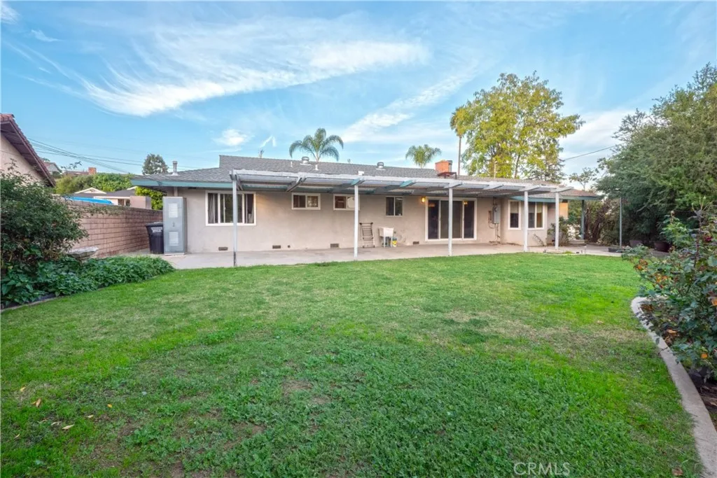 19844 Squire, Covina, California 91724 home-pic-44