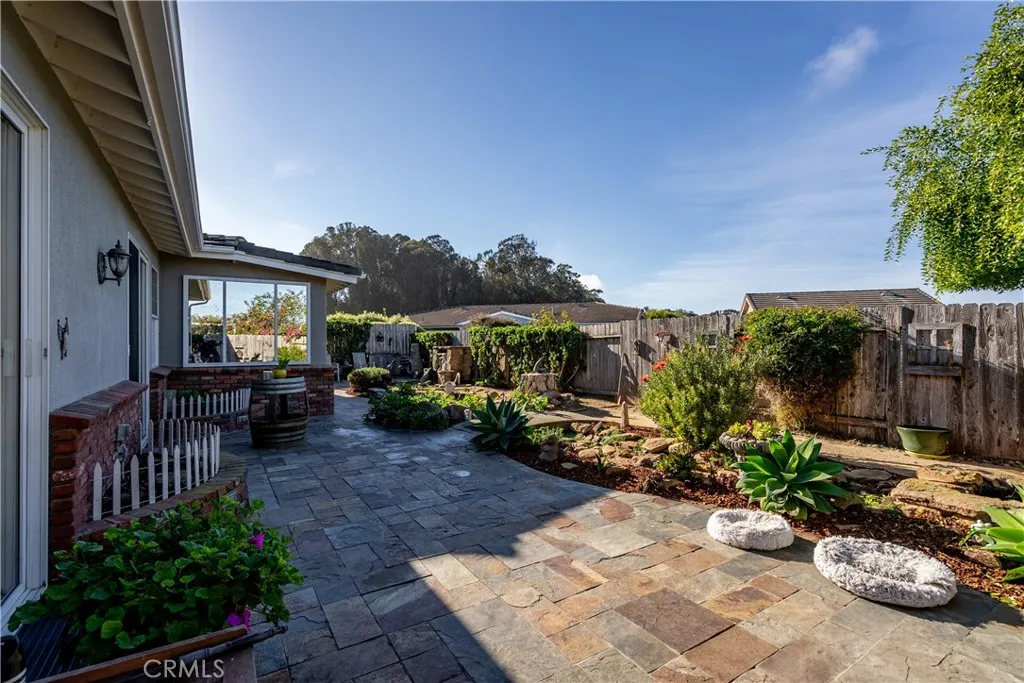 236 Marianela, Los Osos, California 93402 home-pic-22