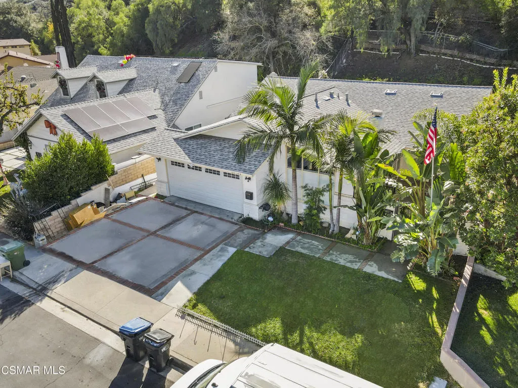 29148 Hillrise Drive, Agoura Hills, California 91301 home-pic-2