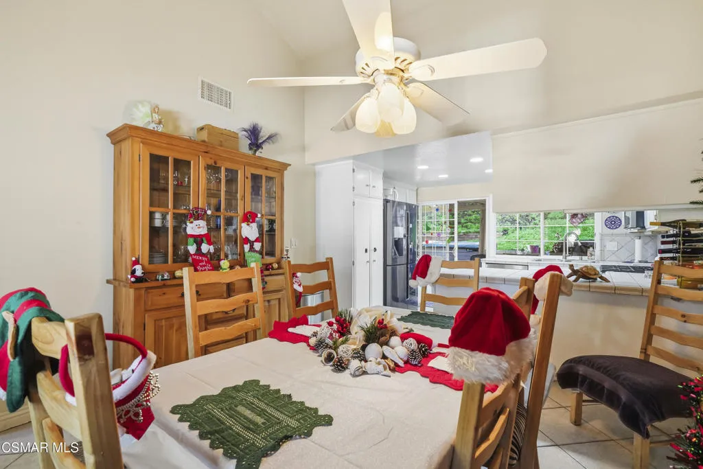 29148 Hillrise Drive, Agoura Hills, California 91301 home-pic-13