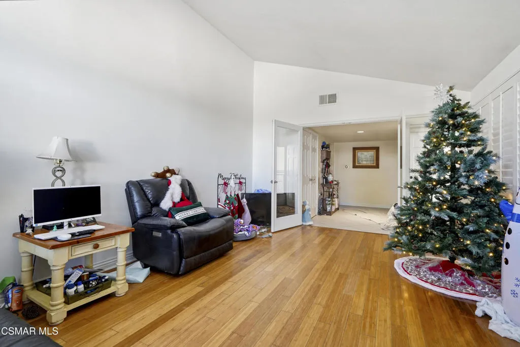 29148 Hillrise Drive, Agoura Hills, California 91301 home-pic-10