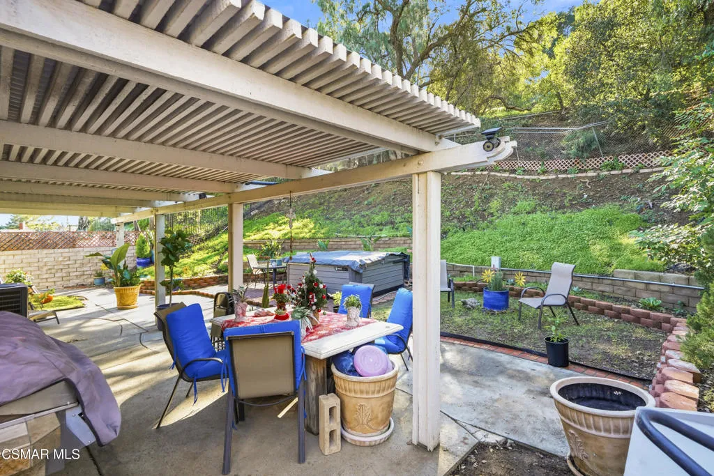 29148 Hillrise Drive, Agoura Hills, California 91301 home-pic-29