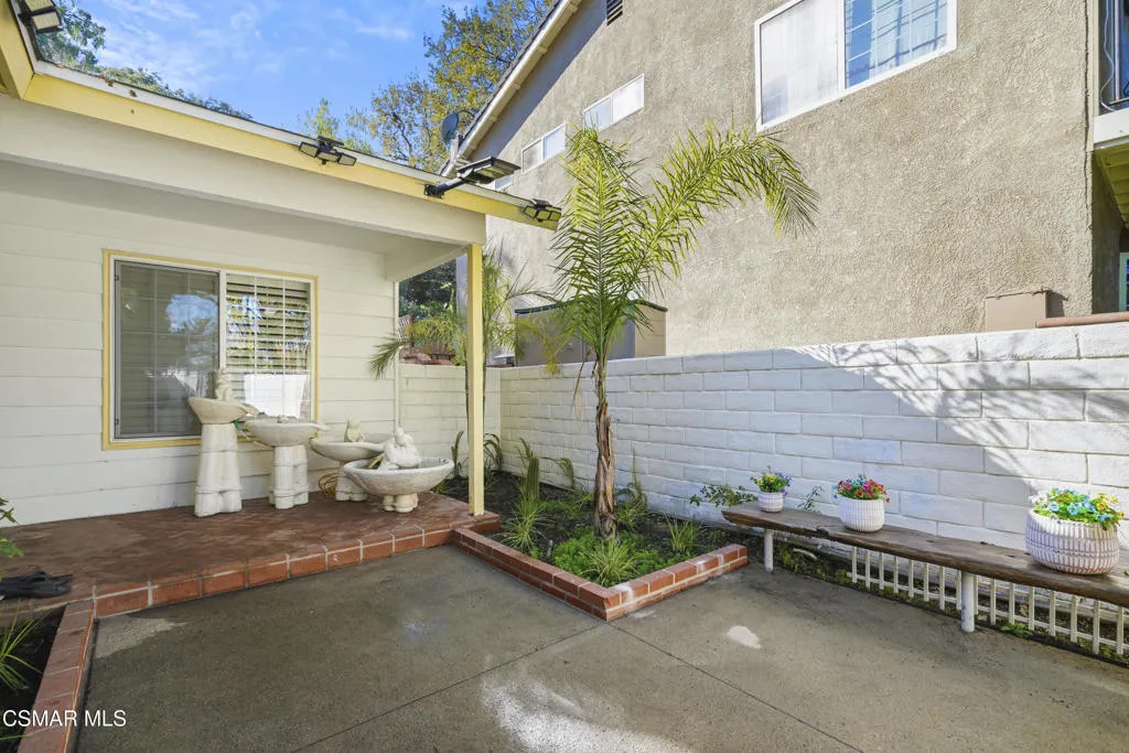 29148 Hillrise Drive, Agoura Hills, California 91301 home-pic-5