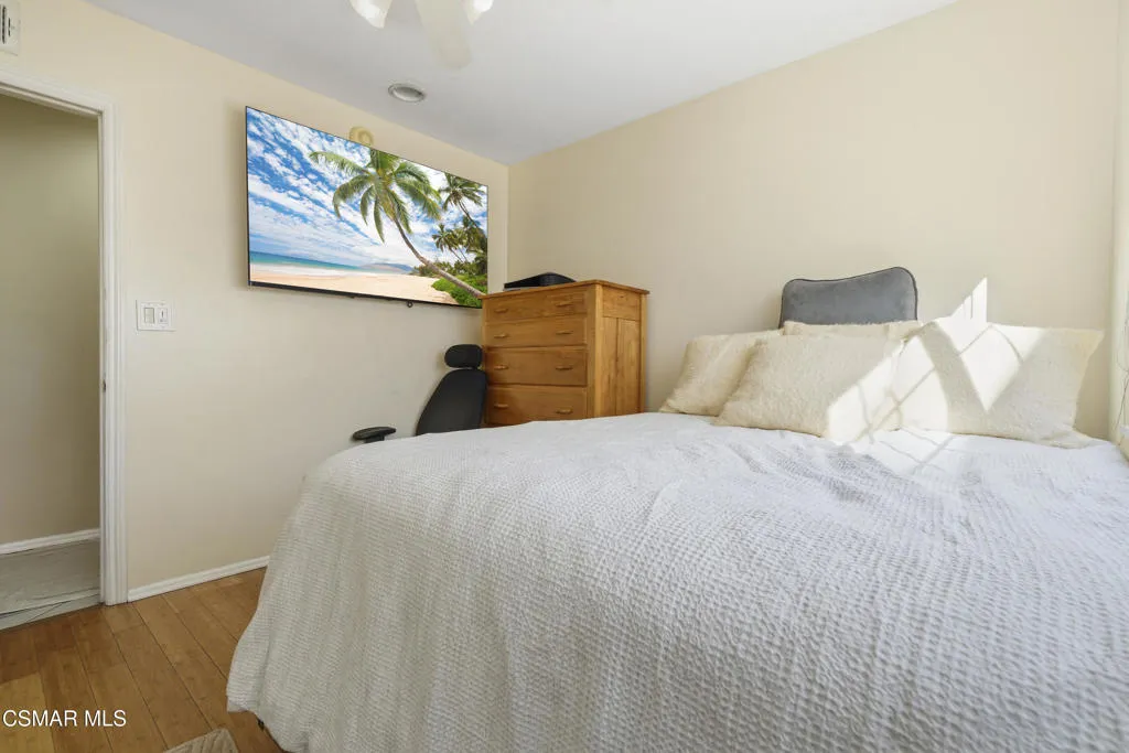 29148 Hillrise Drive, Agoura Hills, California 91301 home-pic-24