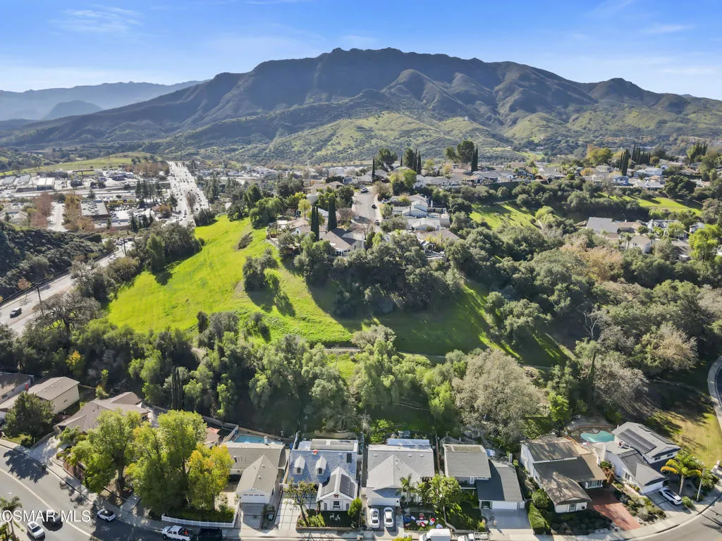 29148 Hillrise Drive, Agoura Hills, California 91301 home-pic-35