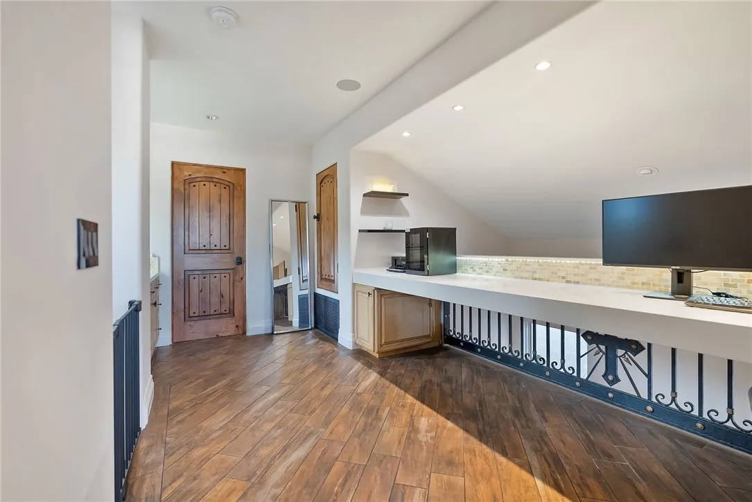 27966 Via Mirada, Laguna Niguel, California 92677 home-pic-25