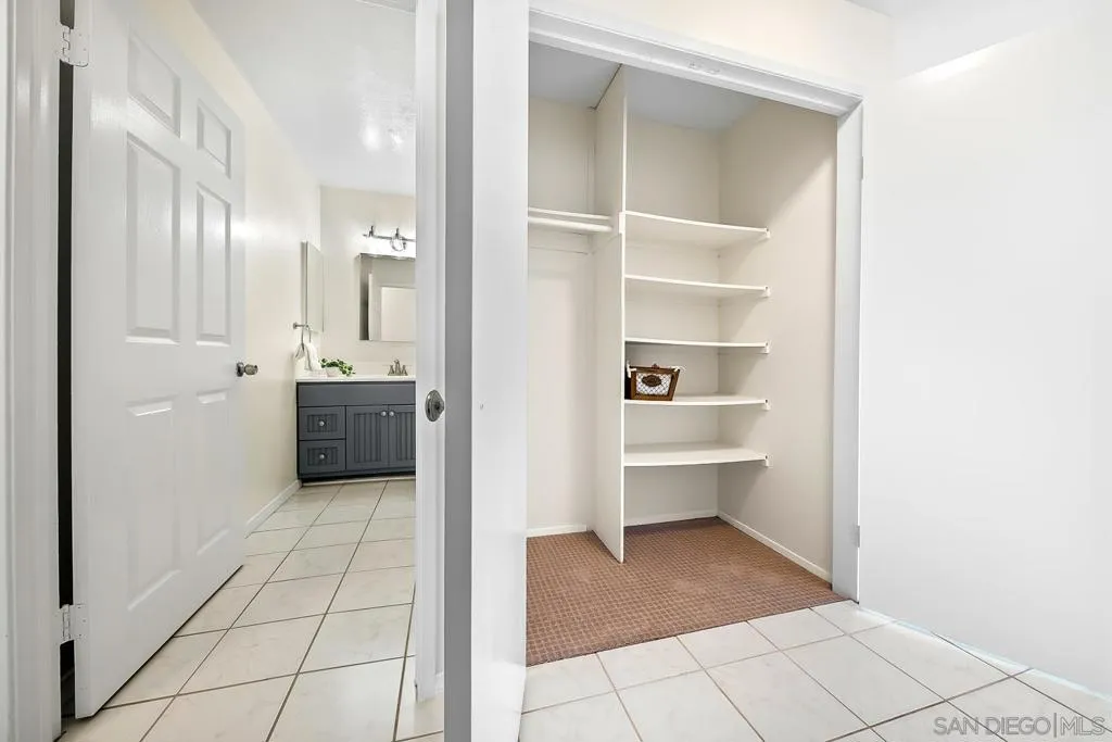 3219 Midway Dr 407, San Diego, California 92110 home-pic-4