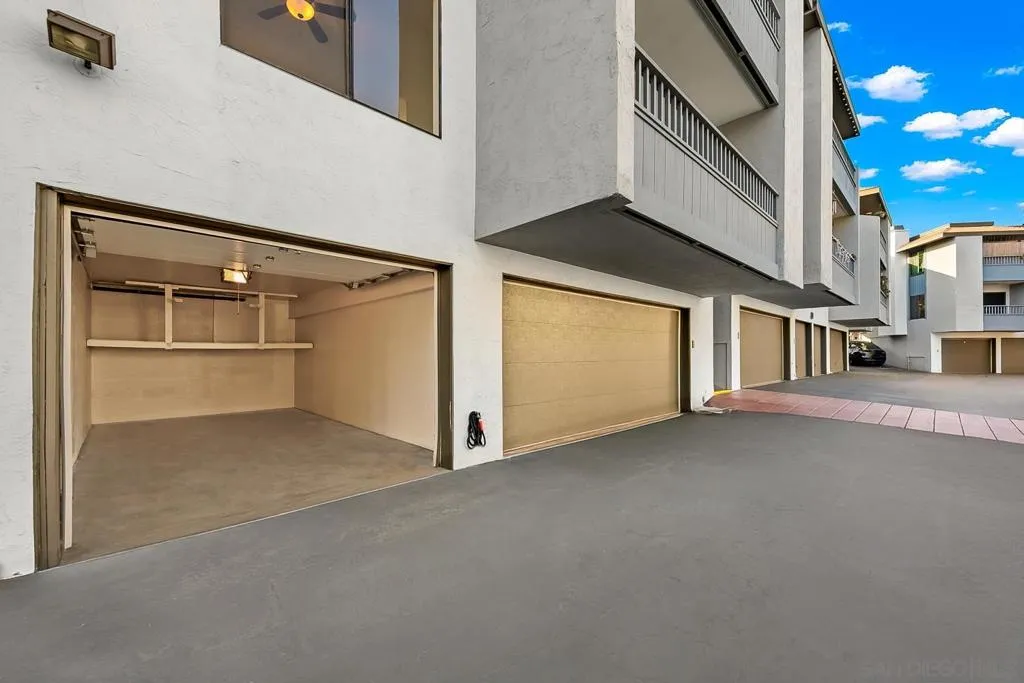 3219 Midway Dr 407, San Diego, California 92110 home-pic-18