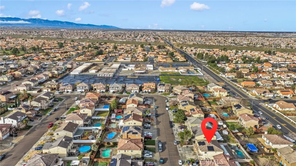13888 Chestnut, Victorville, California 92392 home-pic-57