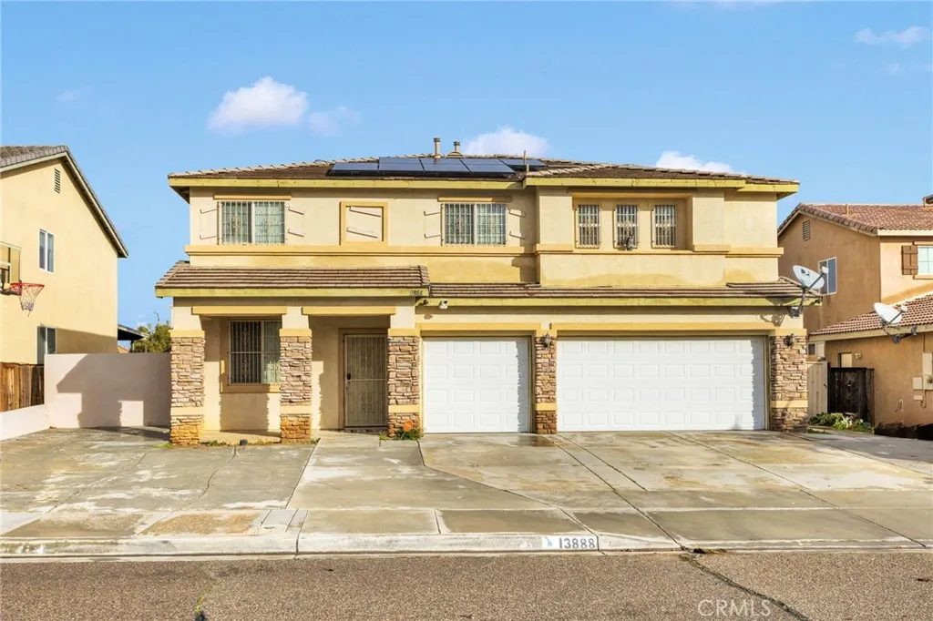 13888 Chestnut, Victorville, California 92392 home-pic-1