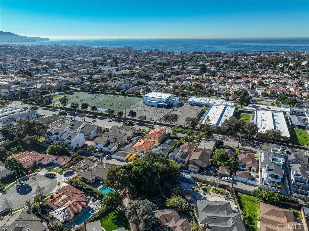 204 N Prospect B, Redondo Beach, California 90277 home-pic-52