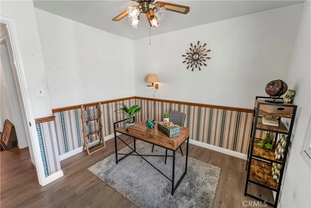 10809 Pangborn Avenue, Downey, California 90241 home-pic-10