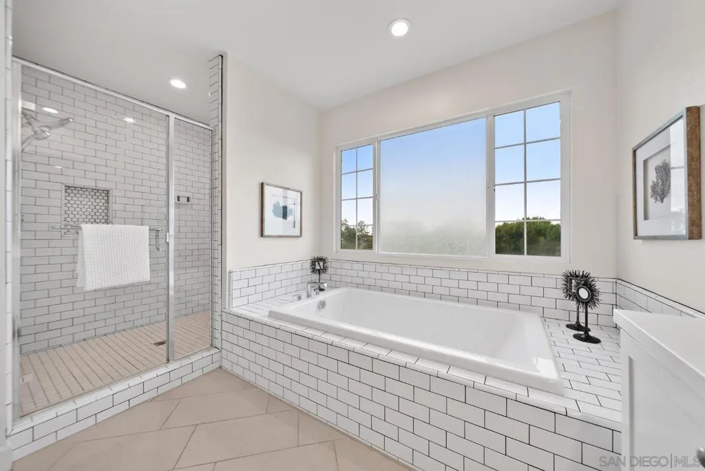 8304 The Grant Place, Bonita, California 91902 home-pic-26