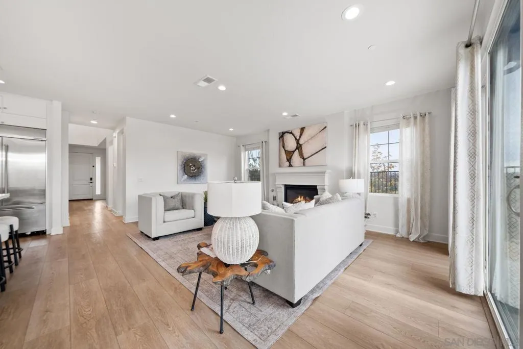 8304 The Grant Place, Bonita, California 91902 home-pic-7