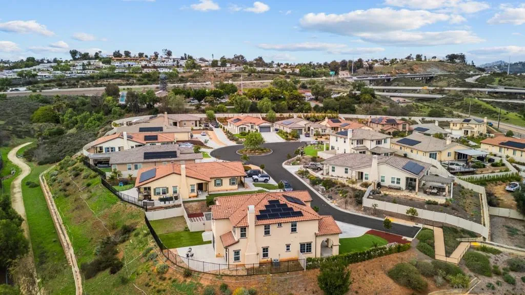 8304 The Grant Place, Bonita, California 91902 home-pic-30