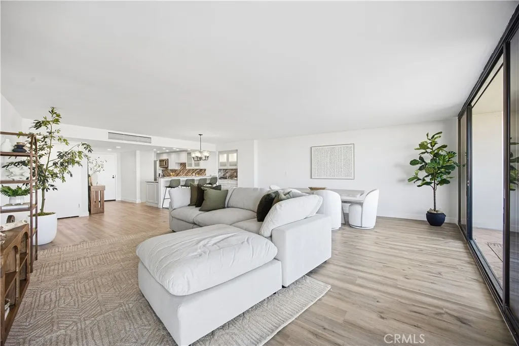 4316 Marina City 633, Marina Del Rey, California 90292 home-pic-12