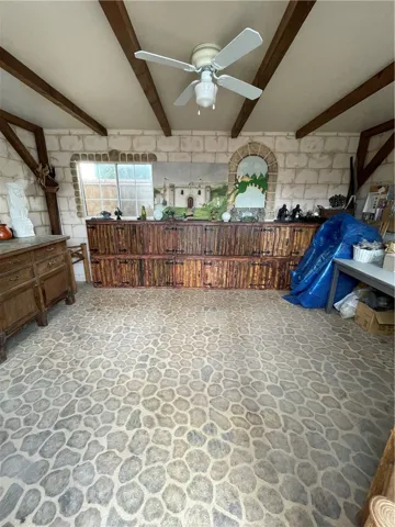 Pool house/interior