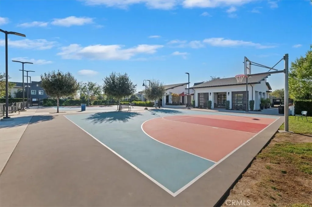 3562 E Moonlight Street, Ontario, California 91761 home-pic-35