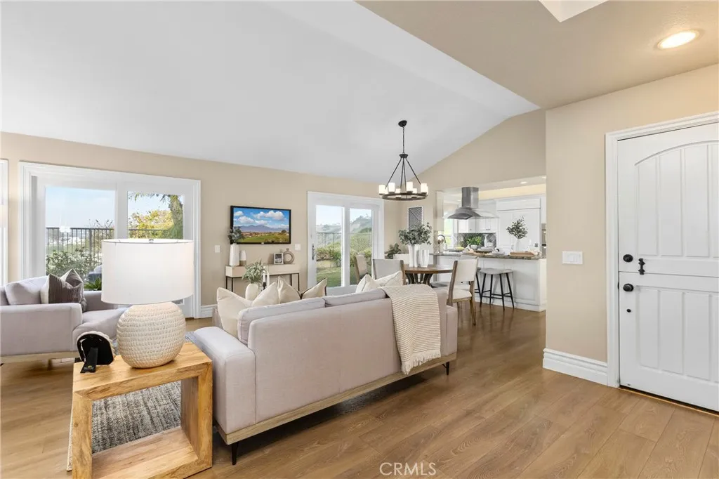 9 Marblehead, Laguna Niguel, California 92677 home-pic-3
