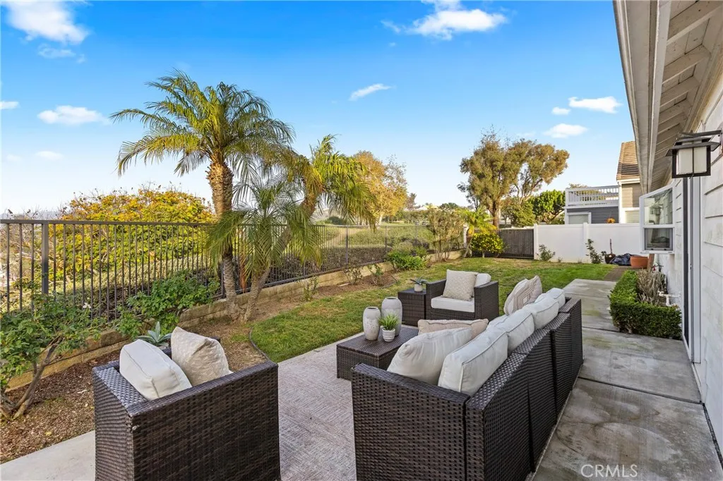 9 Marblehead, Laguna Niguel, California 92677 home-pic-32