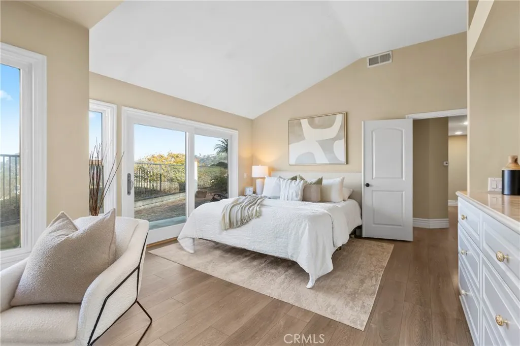 9 Marblehead, Laguna Niguel, California 92677 home-pic-17