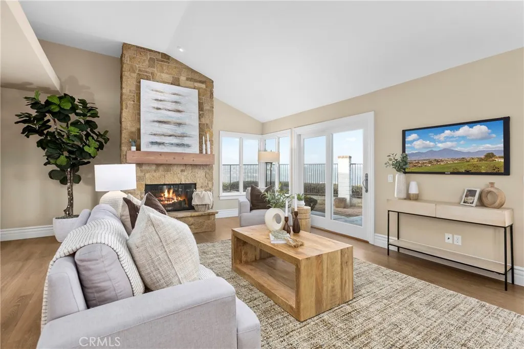 9 Marblehead, Laguna Niguel, California 92677 home-pic-4