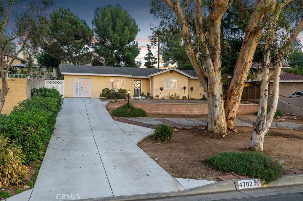 4702 Williams, La Verne, California 91750 home-pic-1