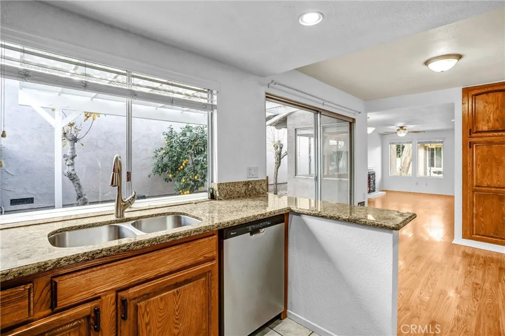 11430 Benton, Loma Linda, California 92354 home-pic-9