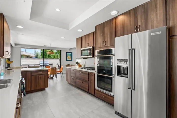21-59 Cornell Drive-40