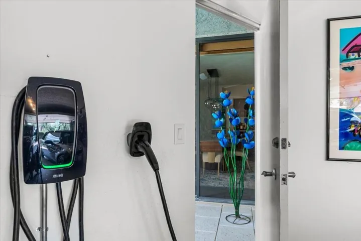 60-59 Cornell Drive-64