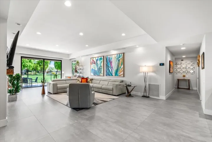 09-59 Cornell Drive-28