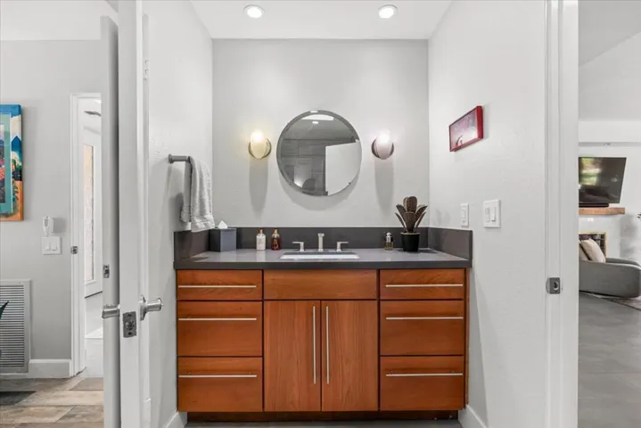 42-59 Cornell Drive-51