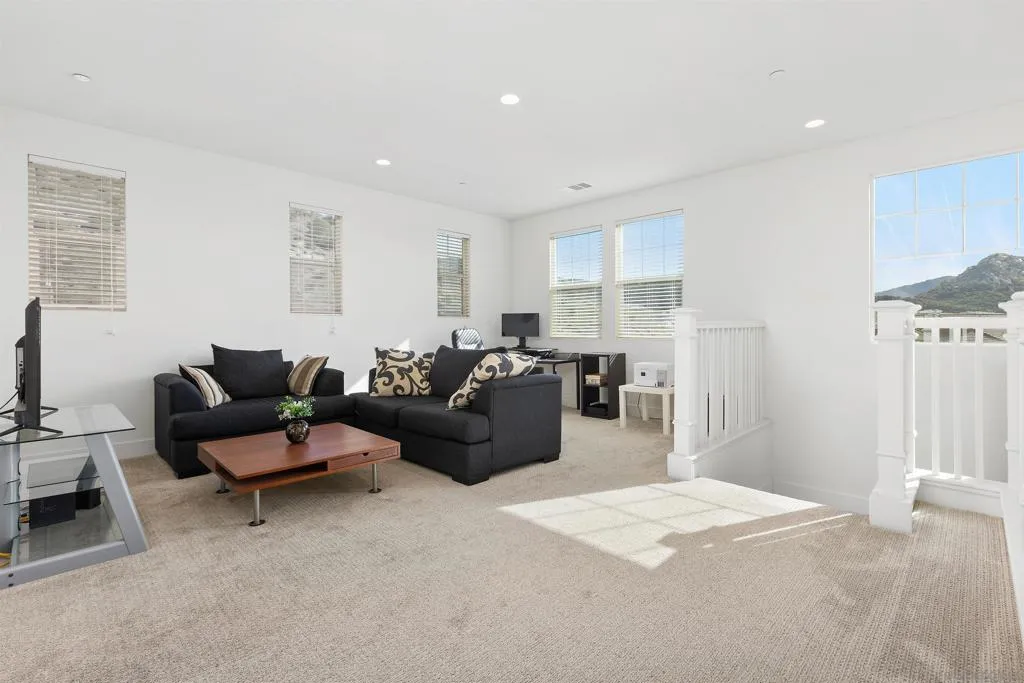 35732 Garrano Ln, Fallbrook, California 92028 home-pic-14