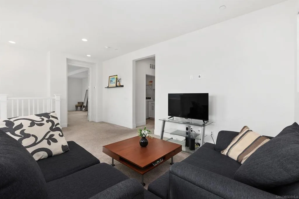 35732 Garrano Ln, Fallbrook, California 92028 home-pic-21