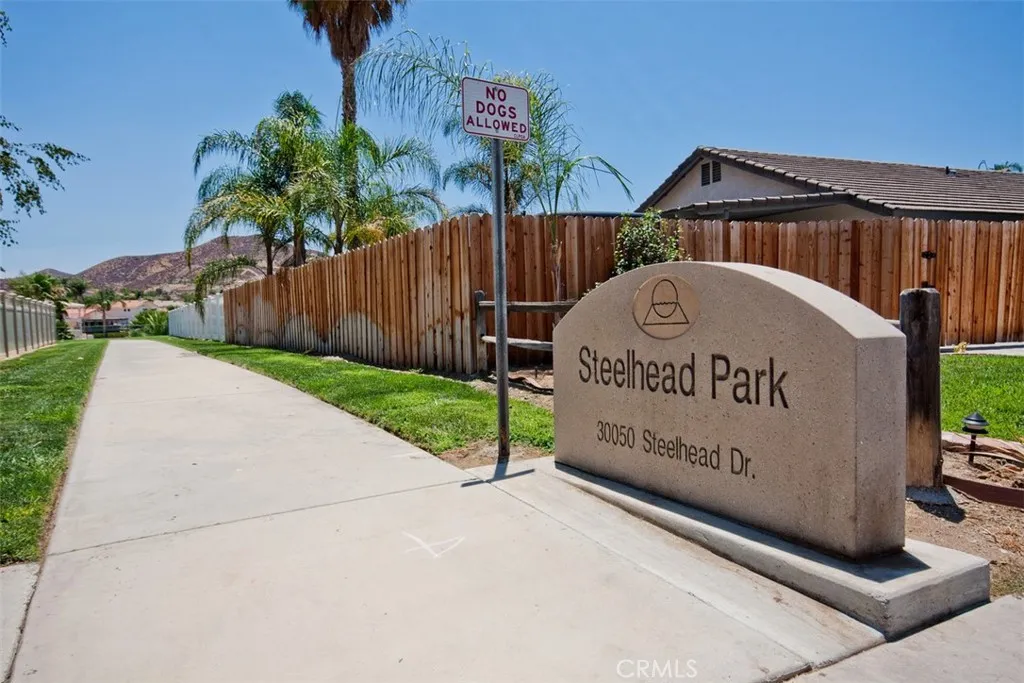 30698 Long Point, Canyon Lake, California 92587 home-pic-43