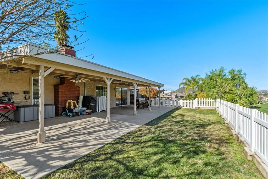 30698 Long Point, Canyon Lake, California 92587 home-pic-30