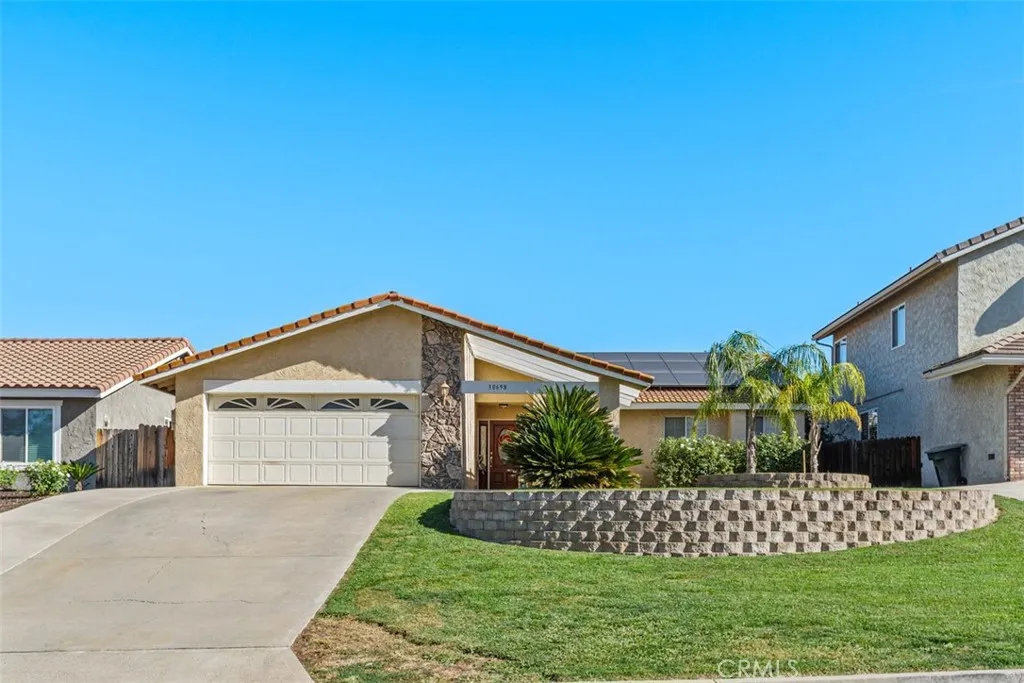 30698 Long Point, Canyon Lake, California 92587 home-pic-2