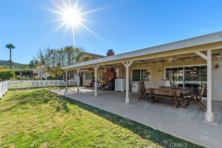 30698 Long Point, Canyon Lake, California 92587
