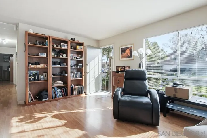 9036 Caminito Vera, San Diego, California 92126