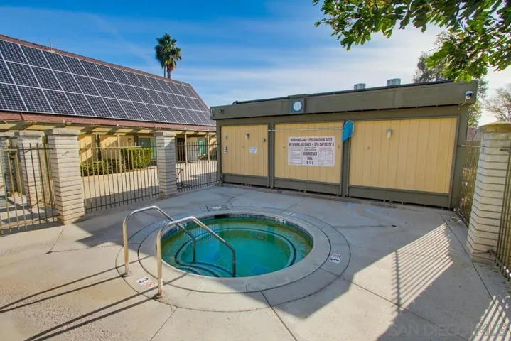 9036 Caminito Vera, San Diego, California 92126