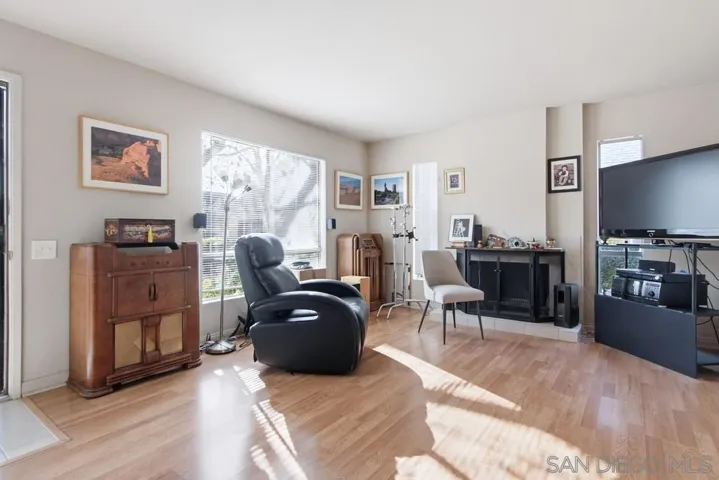 9036 Caminito Vera, San Diego, California 92126