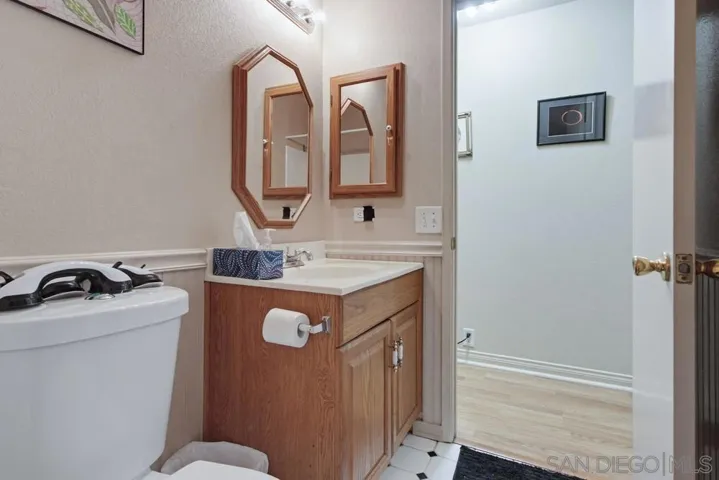 9036 Caminito Vera, San Diego, California 92126