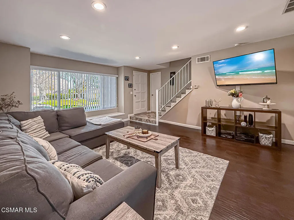 6453 Marquette Street A, Moorpark, California 93021 home-pic-4