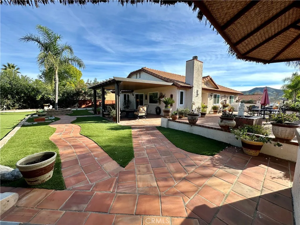 23856 Outrigger, Canyon Lake, California 92587 home-pic-13