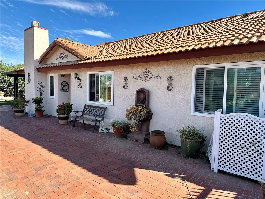 23856 Outrigger, Canyon Lake, California 92587 home-pic-9