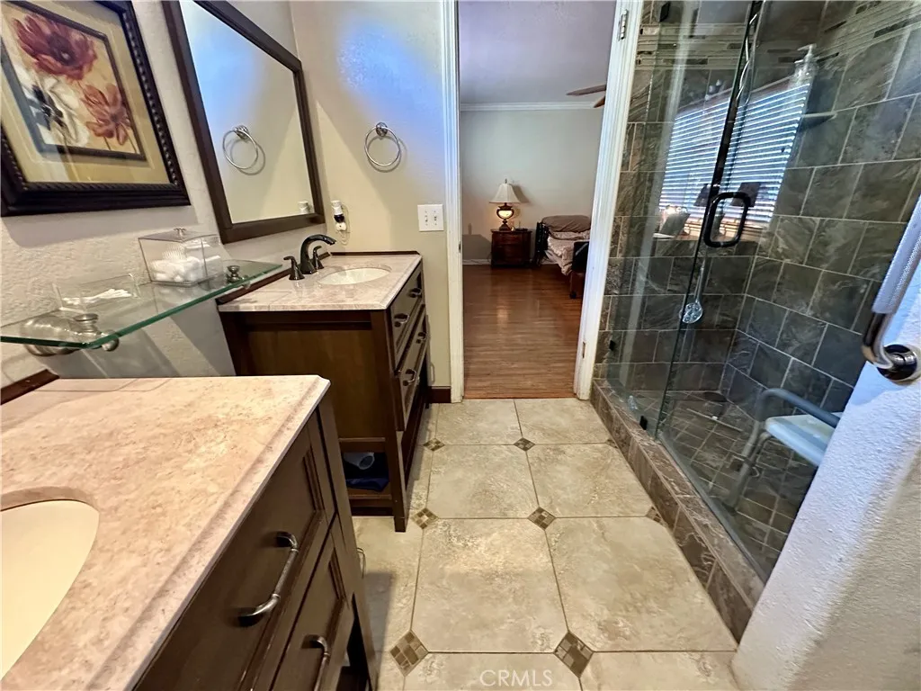 23856 Outrigger, Canyon Lake, California 92587 home-pic-45